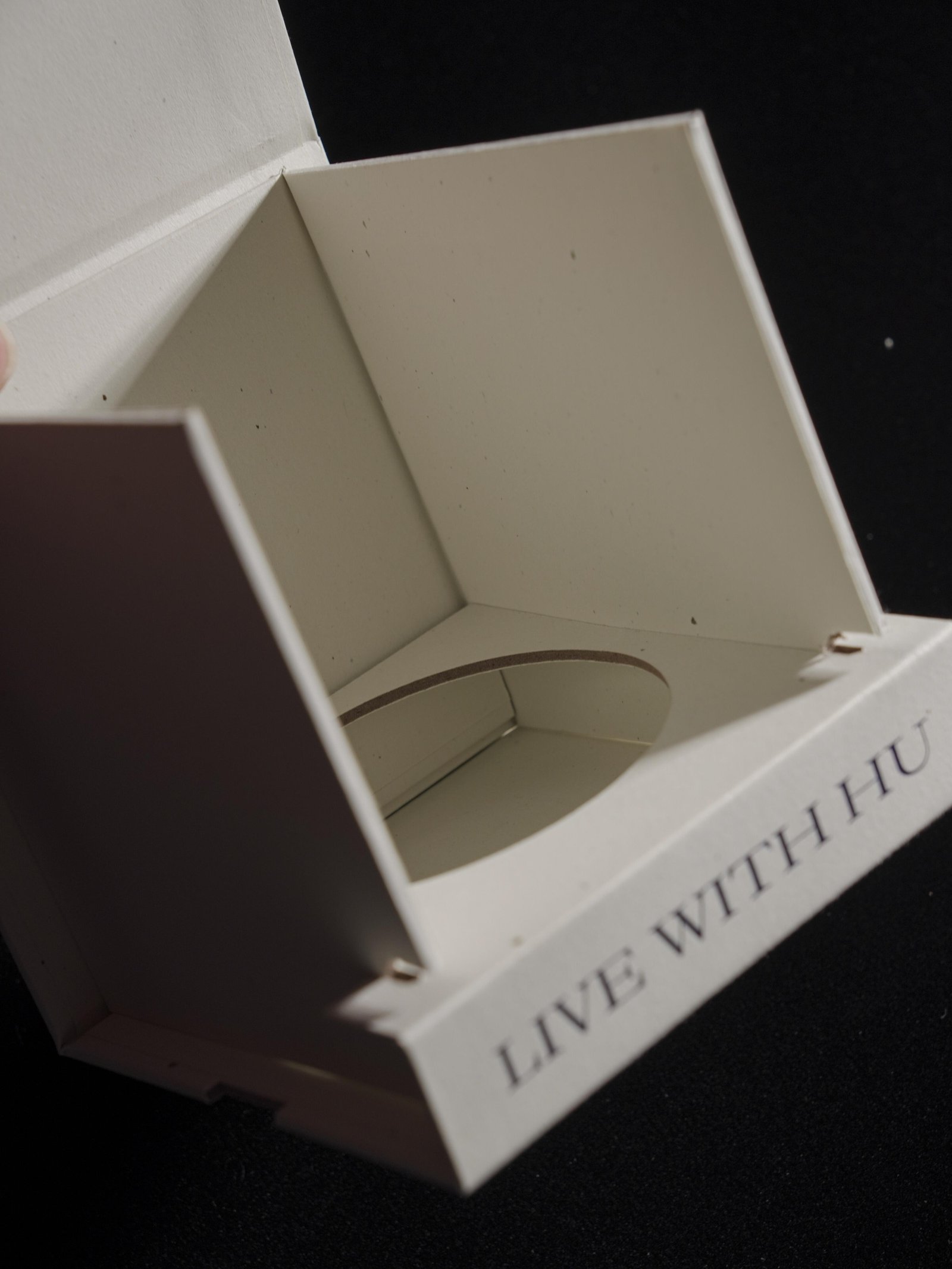 sustainable cosmetic packaging
