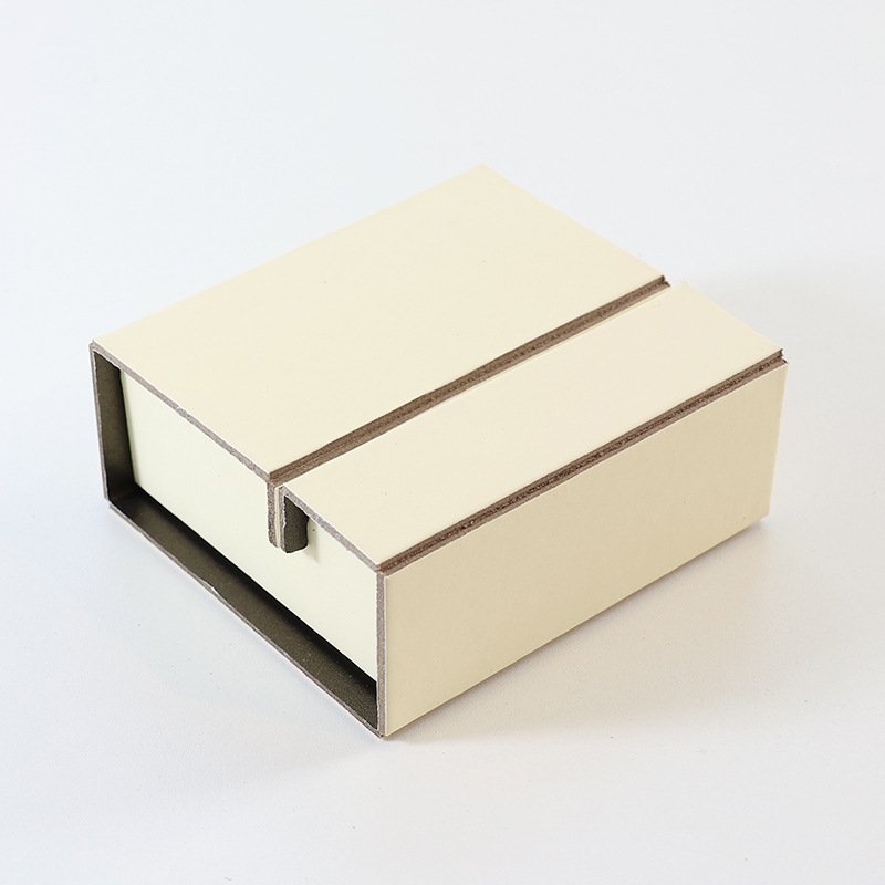 magnetic jewelry box